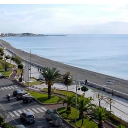 Lido A Due Passi Da Tutto